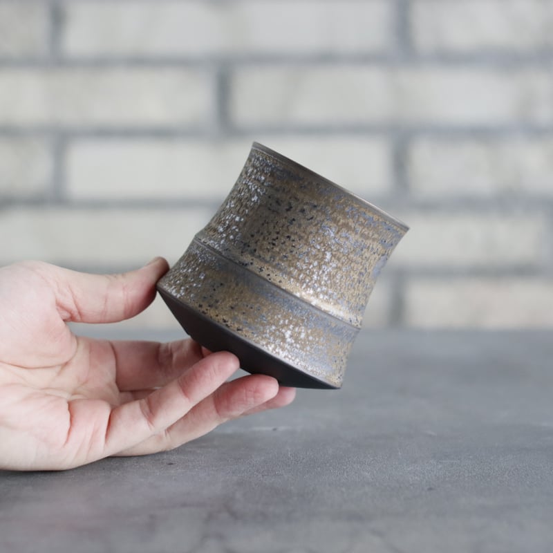 Yuta Uchida / gold rust (2.5号鉢) no.125-17 | 芽の巣山