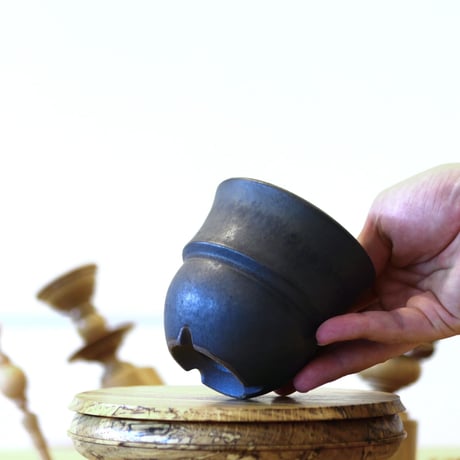 HUM / humanity pot     no.625-62