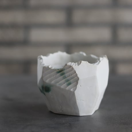 N/OH 陶器鉢 澪標 Mサイズ インドアグリーン上級者も唸る「N/OH（ノウ）」の植木鉢 | 暮らしと