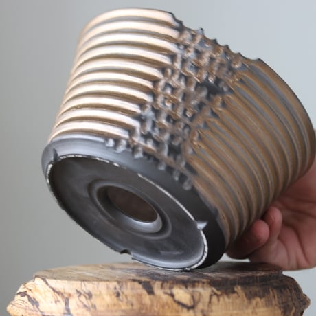 Yuta Uchida / gold rust melt / humanity pot     no.512-80