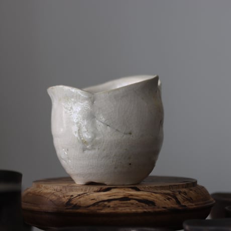 Mie Maeda / blanco / humanity pot    no.512-21