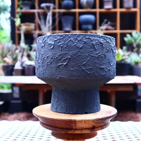 Kazuhiro  Arima〝black bite″ ／ humanity pot       no.577