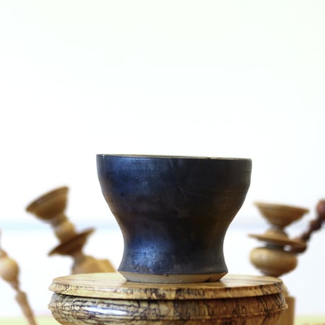 HUM / humanity pot     no.625-86