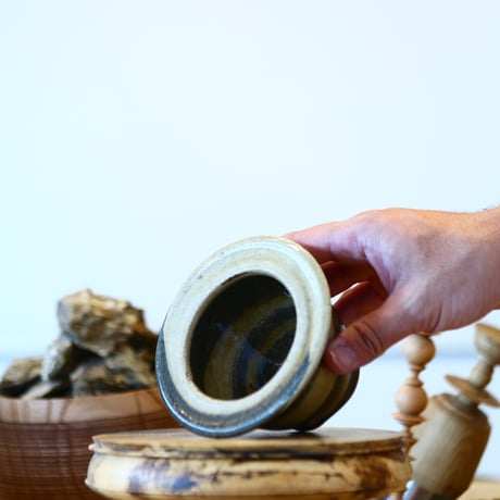 Mie Maeda〝swirl″ / humanity pot    no1112-45