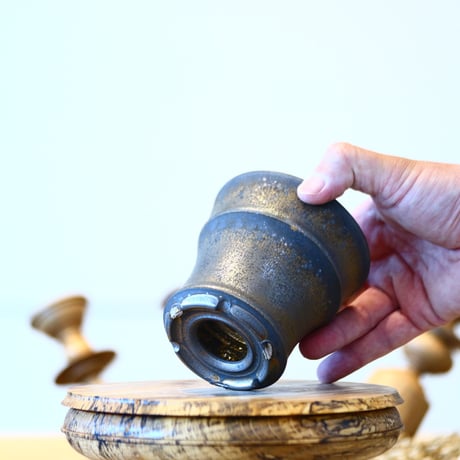 Yuta Uchida〝gold rust″ / humanity pot    no514-U58