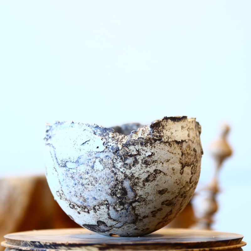 たけろうポット / ちぎり/ 白サビ / M no.211-36 | 芽の巣山