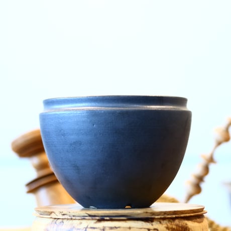 HUM / humanity pot     no.114-16