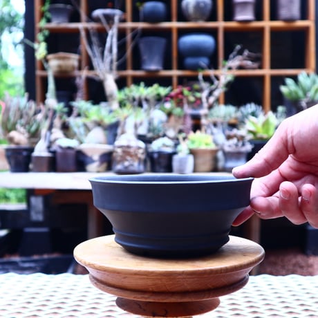Yuta  Uchida 〝black clay″   /   humanity pot       no.551