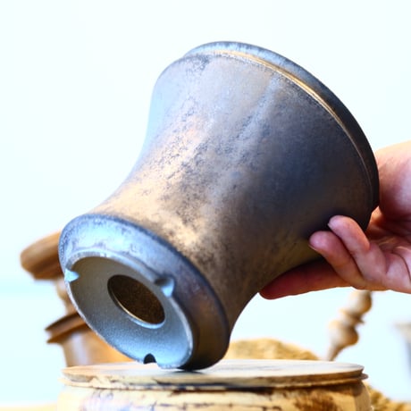 HUM / humanity pot     no.114-18
