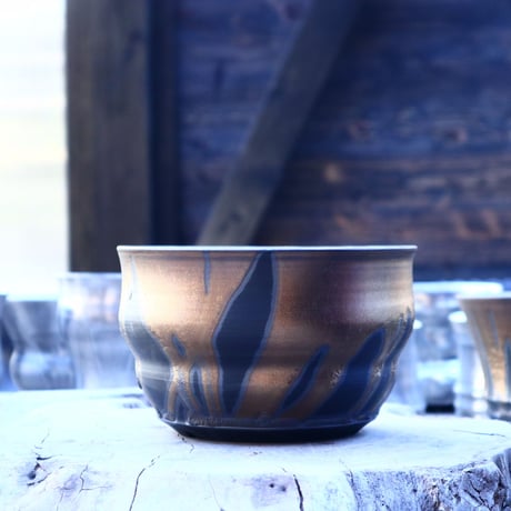 Yuta  Uchida 〝gold  rust″    /   humanity pot      no.11754