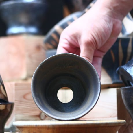 HUM ‘SLINE′ / 004 / S / humanity pot    no807/4S