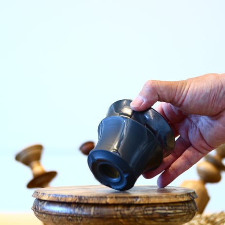 Yuta Uchida〝black glaze″ / humanity pot    no514-U34
