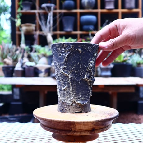Masato  Akutsu 〝graffito″   /   humanity pot       no554