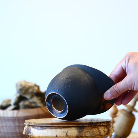 Kaori Ono〝blacca″ / humanity pot    no1112-55