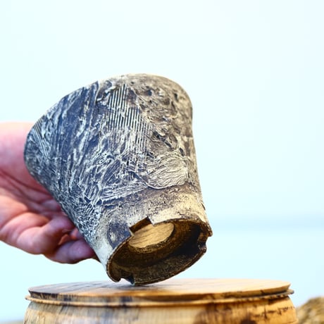 Masato Akutsu / graffito / humanity pot    no.1231-85