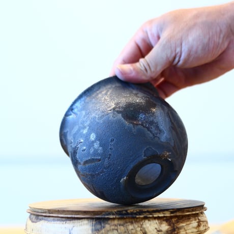 Kazuhiro Arima〝black bite″ / humanity pot    no813-24