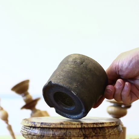HUM / humanity pot     no.625-38