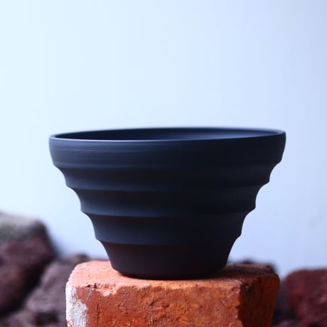Yuta  Uchida 〝black  clay″   /   humanity pot       no.510-15