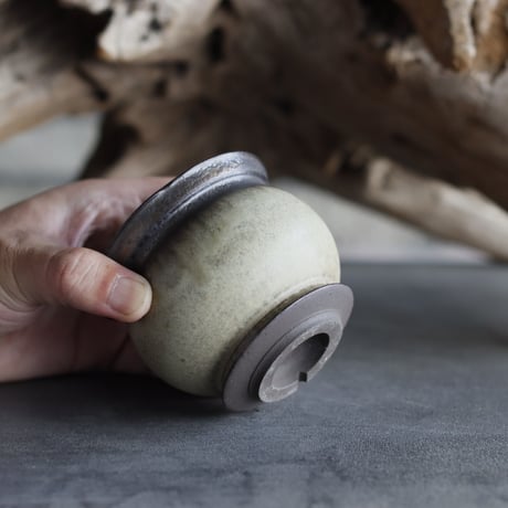 TAKERO POT / Tsubo / “Nakagawa glaze”(2.5号)   no.525-25