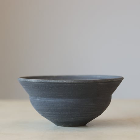 Yuta Uchida / black clay (5号鉢)  no.330-24