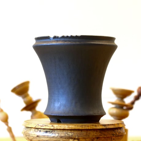 HUM / humanity pot     no.625-131