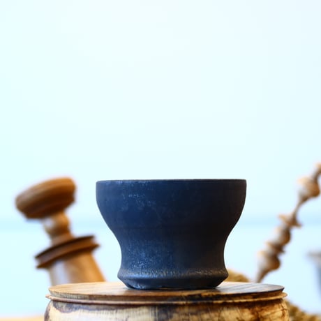 HUM / humanity pot     no.114-5