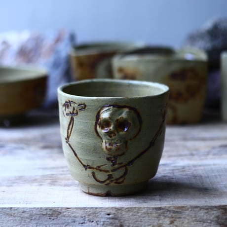 Andrew  Gemrich  〝calavera″   /   humanity pot       no.91301