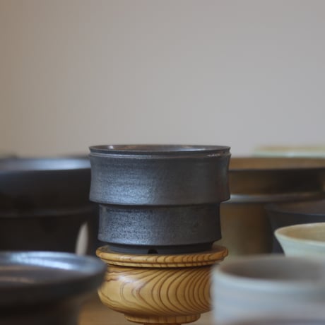 HUM / humanity pot  no.1124-68