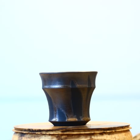 Yuta Uchida / gold glaze / humanity pot    no.1231-38