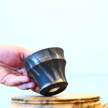 Yuta Uchida / gold glaze / humanity pot    no.1231-37