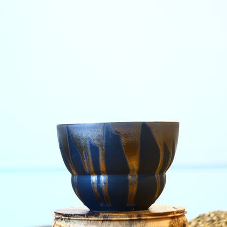 Yuta Uchida / gold glaze / humanity pot    no.1231-47