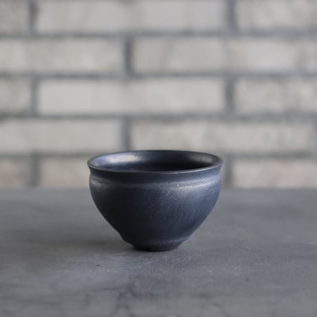 Yuta Uchida / black rust (3.5号鉢)  no.125-27
