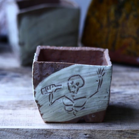 Andrew  Gemrich  〝calavera″   /   humanity pot       no.91323