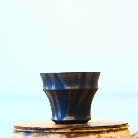 Yuta Uchida / gold glaze / humanity pot    no.1231-39
