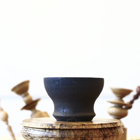 HUM / humanity pot     no.625-33