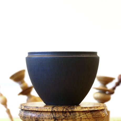 HUM / humanity pot     no.625-119