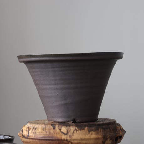 HUM / humanity pot     no.512-52