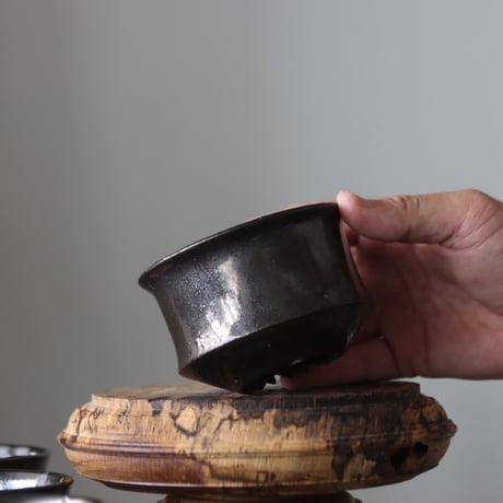 Atsushi Funakushi / black iron / humanity pot     no.512-40