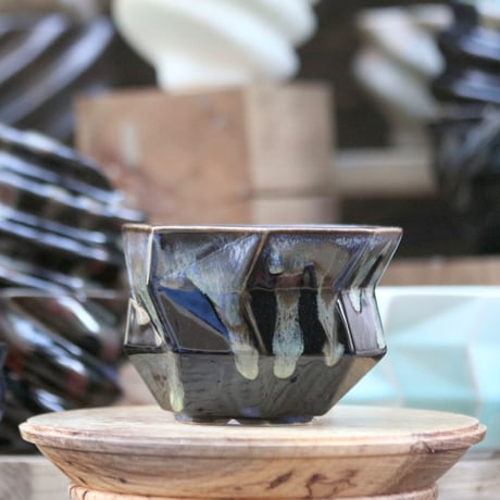 P&A ceramic ware / polygon pot 　no.108-81