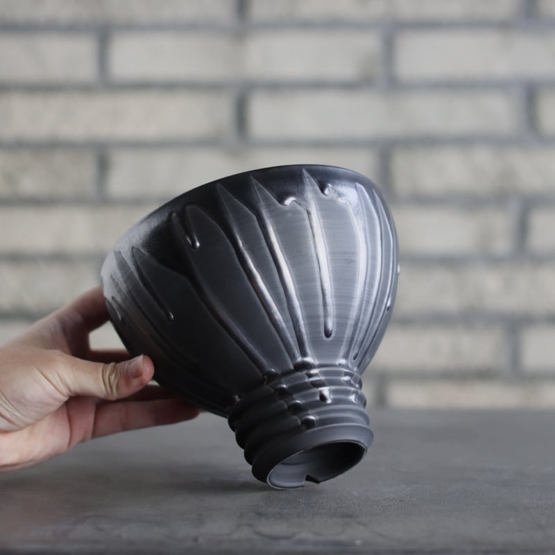 Yuta Uchida / black glaze (5.5号鉢) no.125-3 | 芽の巣山