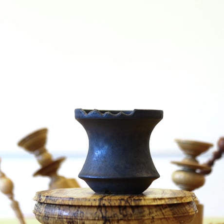 HUM / humanity pot     no.625-56