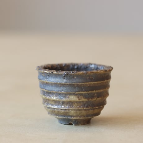 TAKERO POT / MOMI  no.302-16