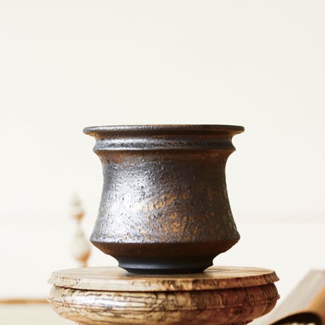 Kazuhiro Arima〝ouro″ / humanity pot    no507-64