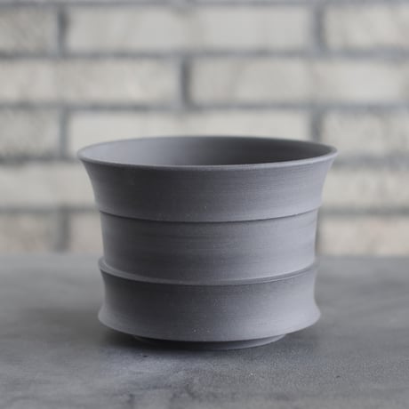 最終価格 たけろうポット 陶器鉢 大鉢 購入価格67,000円 CATEGORY たけろうポット | 芽の巣山