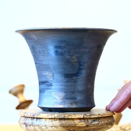 Yuta Uchida〝gold glaze″ / humanity pot    no514-U36