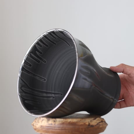 Yuta Uchida / black glaze / humanity pot     no.512-99