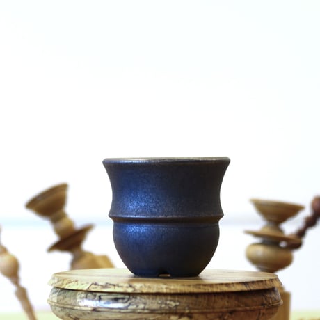 HUM / humanity pot     no.625-61