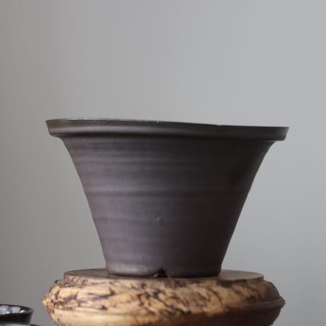 HUM / humanity pot     no.512-52