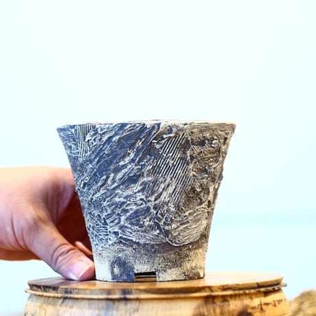 Masato Akutsu / graffito / humanity pot    no.1231-85