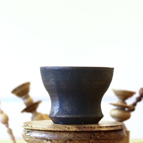 HUM / humanity pot     no.625-94